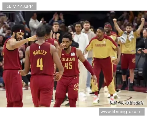 2017年11月10日火箭队对阵骑士队精彩比赛录像回放分析与精彩瞬间回顾